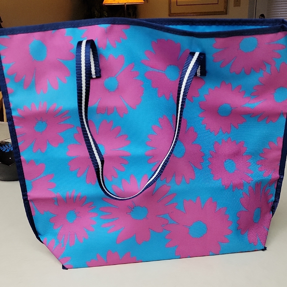 Estee Lauder Tote